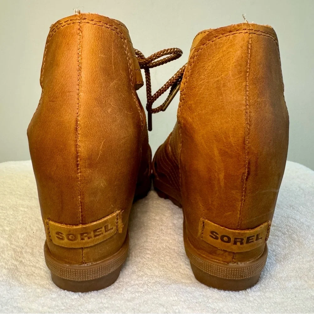 Women's Camel‎ Lace-Up Sorel Joanie II Wedge Sandals size 9.5 Leather